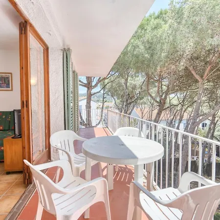 Apartment La Platgeta Calella De Palafrugell