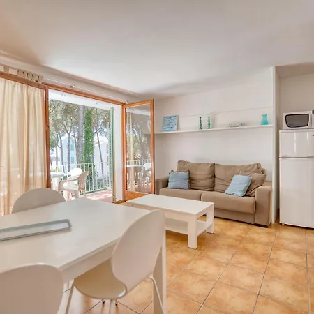 Apartment La Platgeta *